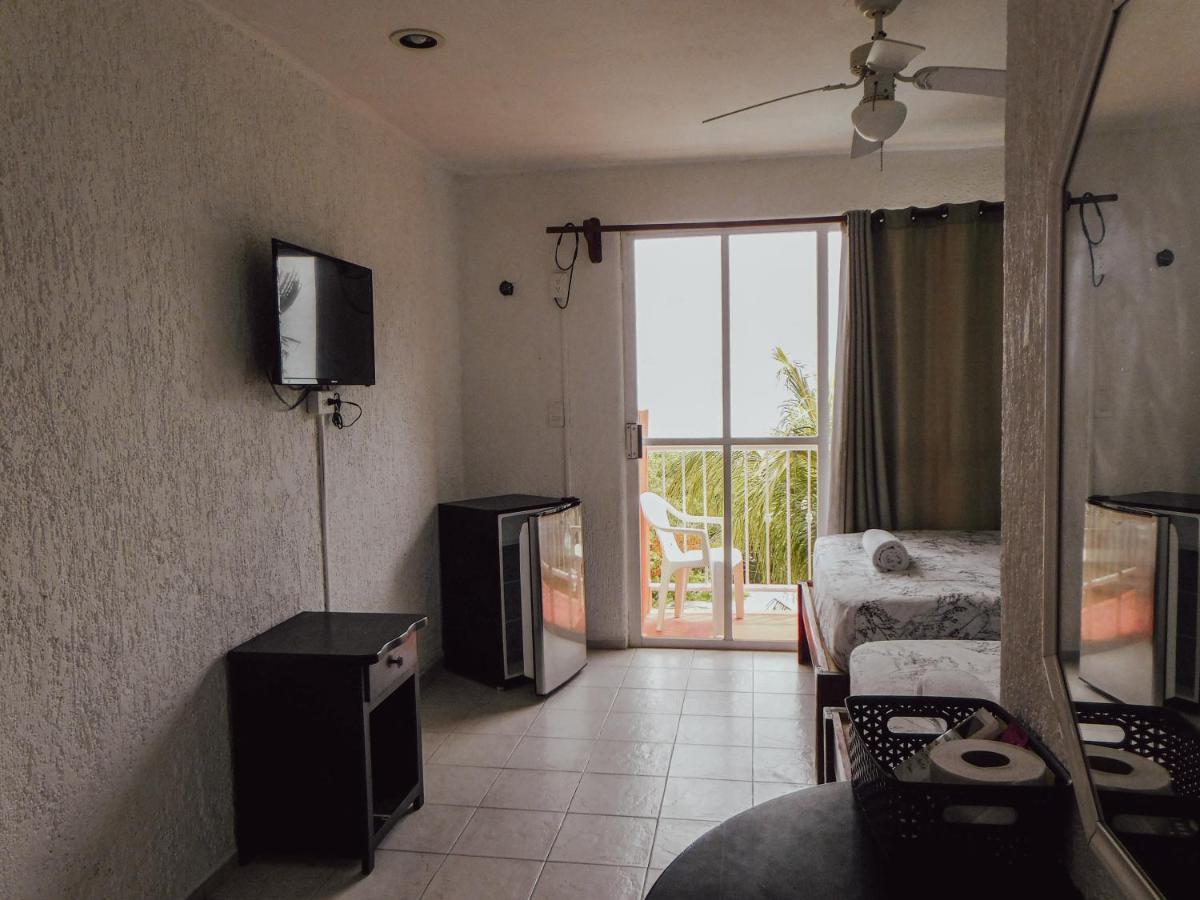 Hotel Ma Elena อิสลามูเฮเรส ภายนอก รูปภาพ