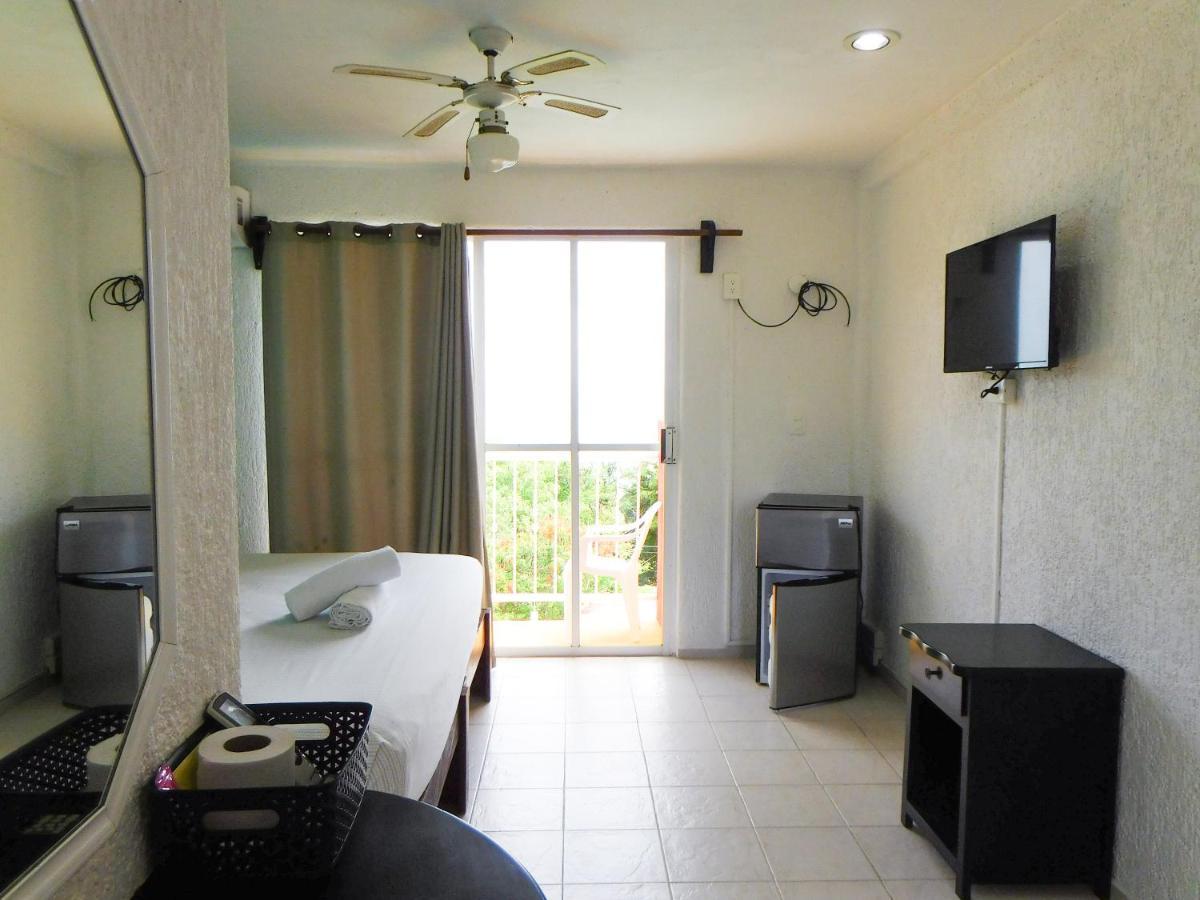 Hotel Ma Elena อิสลามูเฮเรส ภายนอก รูปภาพ