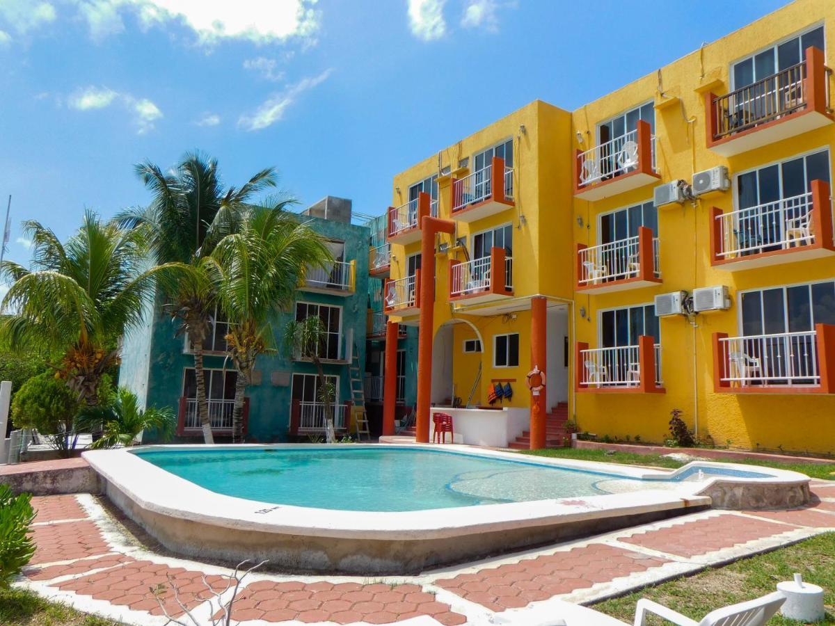 Hotel Ma Elena อิสลามูเฮเรส ภายนอก รูปภาพ